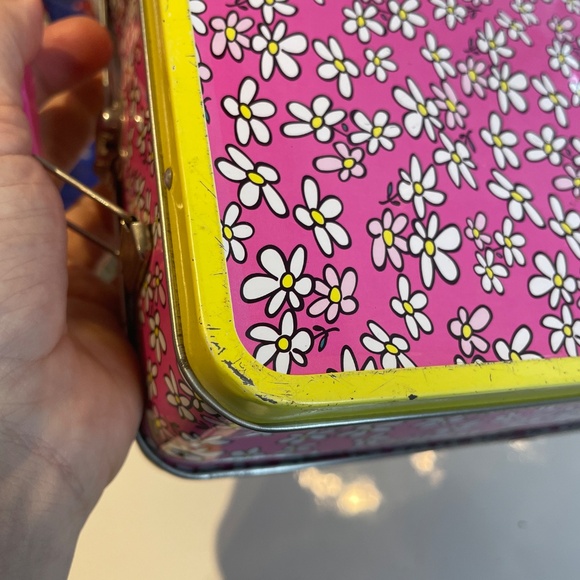 Smurfette 🌼 lunch pail with Smurfs toy bundle - Picture 9 of 11